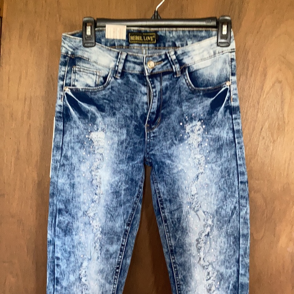Rebel love jean distressed bling detail retro jean acid wash like color 5 / 6 jr